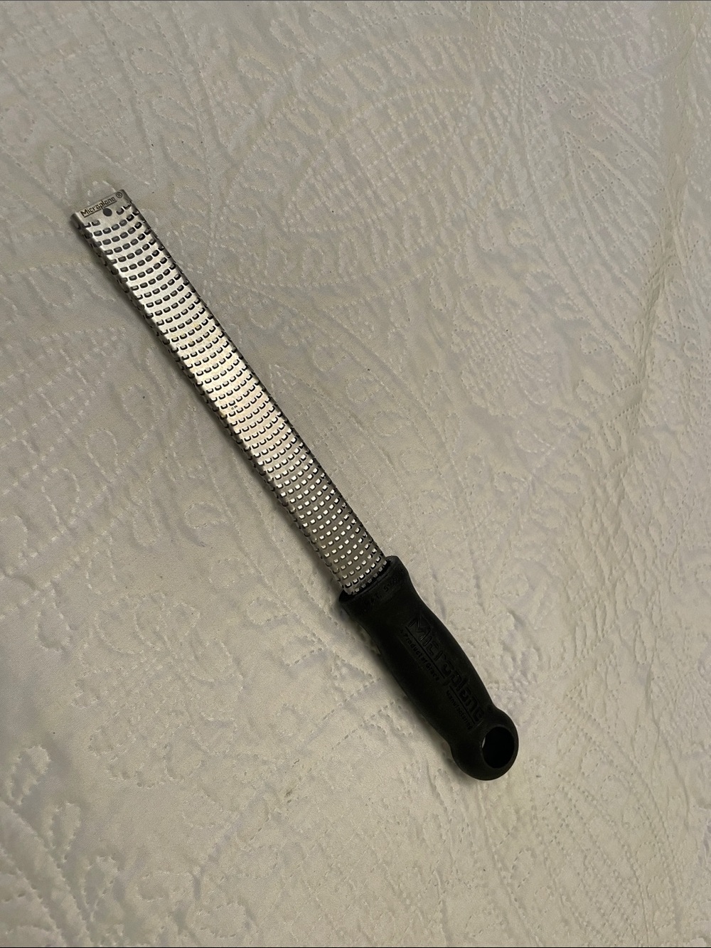 MICROPLANE Zester Grater Kitchen Tool Gadget for Cheese & Zesting